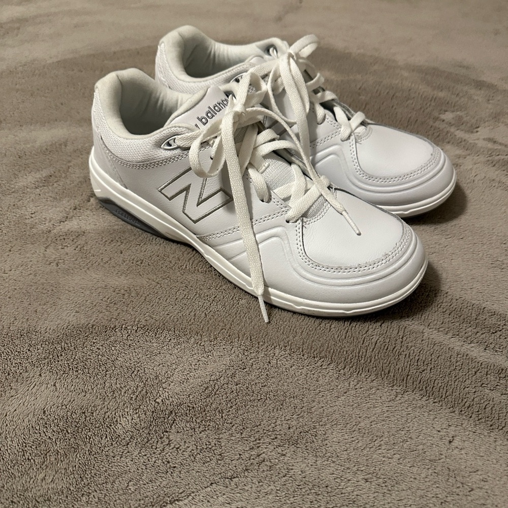 Men’s New Balance 813 Rollbar White Lace-Up Sneakers